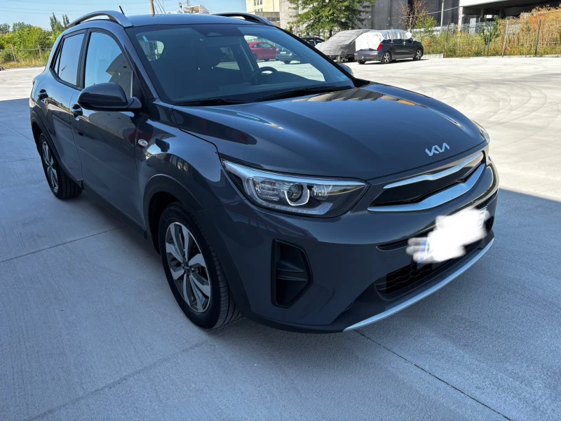 Kia Stonic, снимка 2 - Автомобили и джипове - 52346855