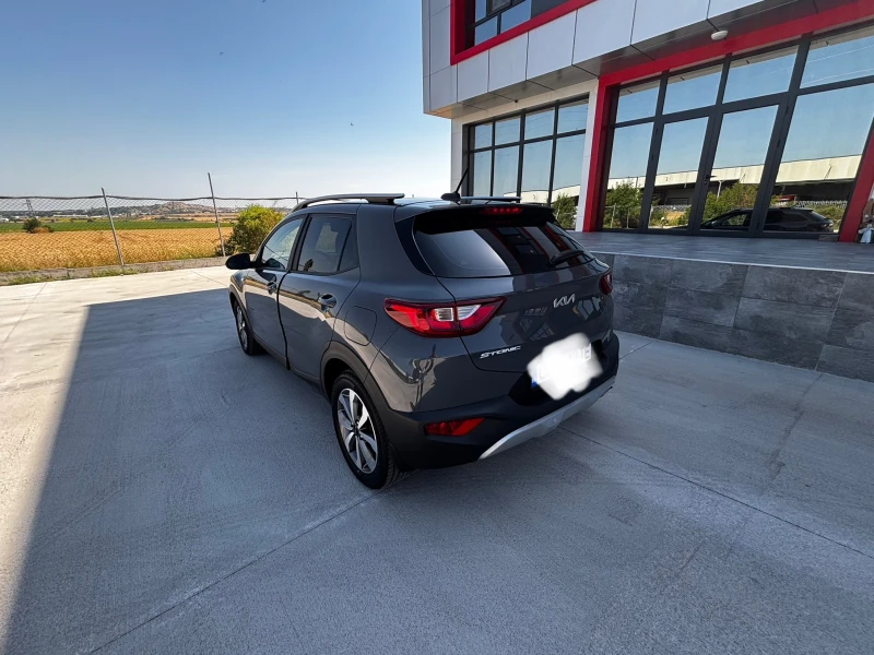 Kia Stonic, снимка 4 - Автомобили и джипове - 52346855