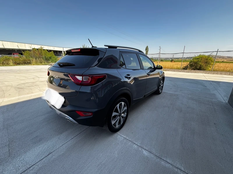 Kia Stonic, снимка 3 - Автомобили и джипове - 52346855