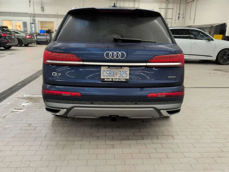 Audi Q7  Komfort /CARFAX / ПОДГРЕВИ/PANO/NAVI, снимка 4 - Автомобили и джипове - 53580989