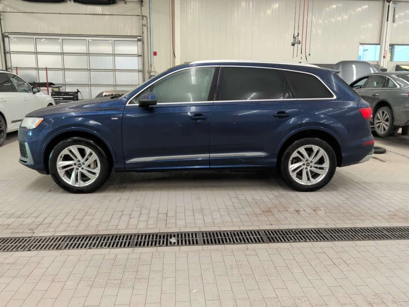 Audi Q7  Komfort /CARFAX / ПОДГРЕВИ/PANO/NAVI, снимка 2 - Автомобили и джипове - 53580989