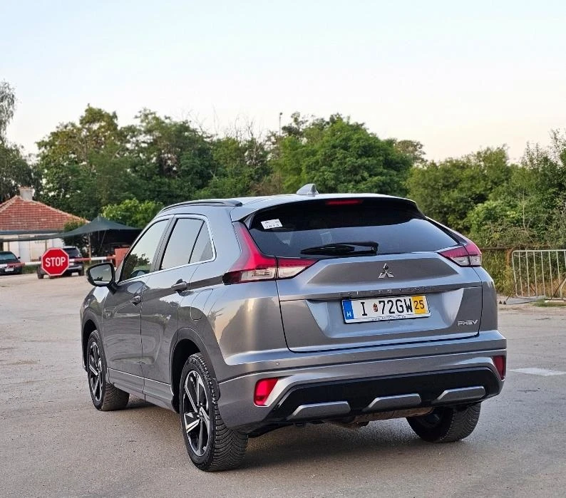 Mitsubishi Eclipse Cross PHEV Full Extras - изображение 4