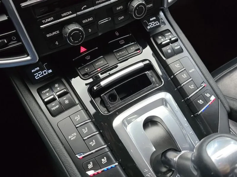 Porsche Cayenne 3.0 D/ BOSE/ PANO/ ���������/ ����� | Mobile.bg � ����������� 17