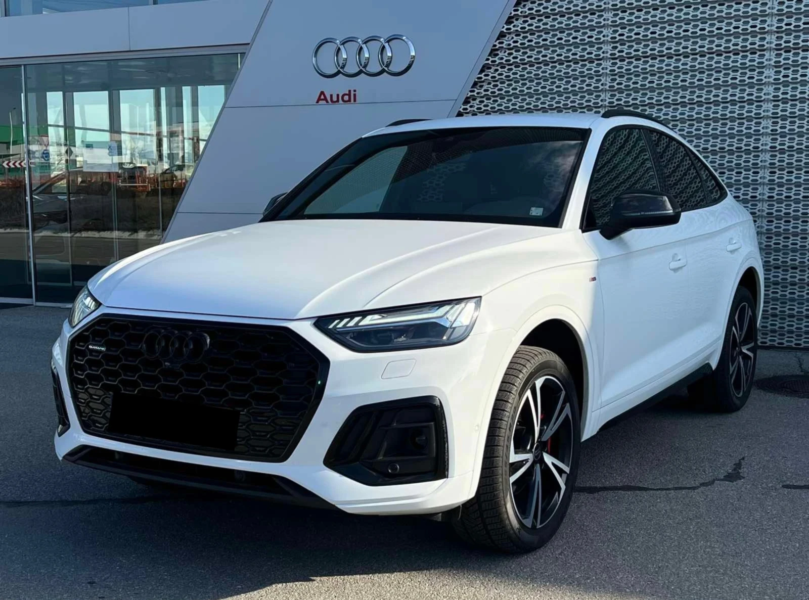 Audi Q5 SPORTBACK S-LINE, снимка 1