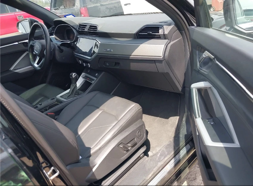 Audi Q3 PREMIUM 45 TFSI S LINE QUATTRO TIPTRONIC - изображение 7
