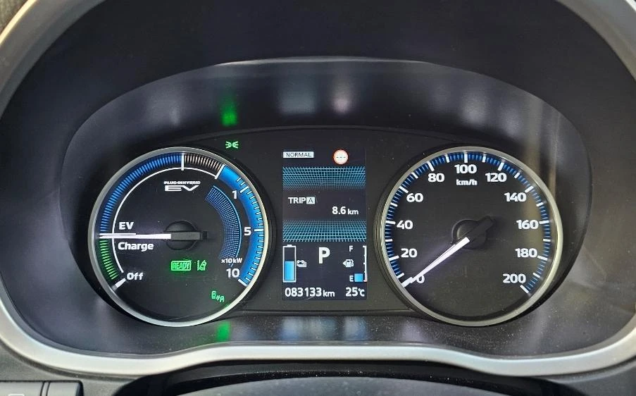 Mitsubishi Eclipse Cross PHEV Full Extras | Mobile.bg   17