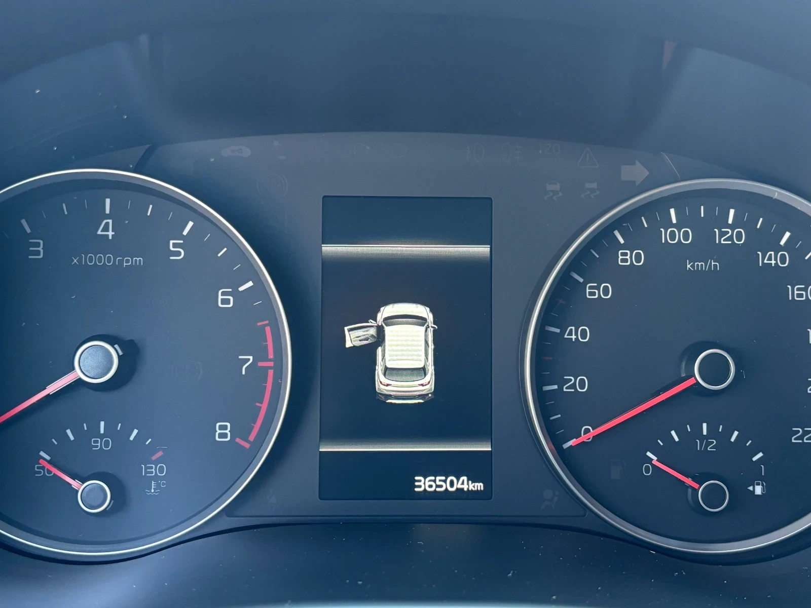 Kia Stonic  - изображение 8