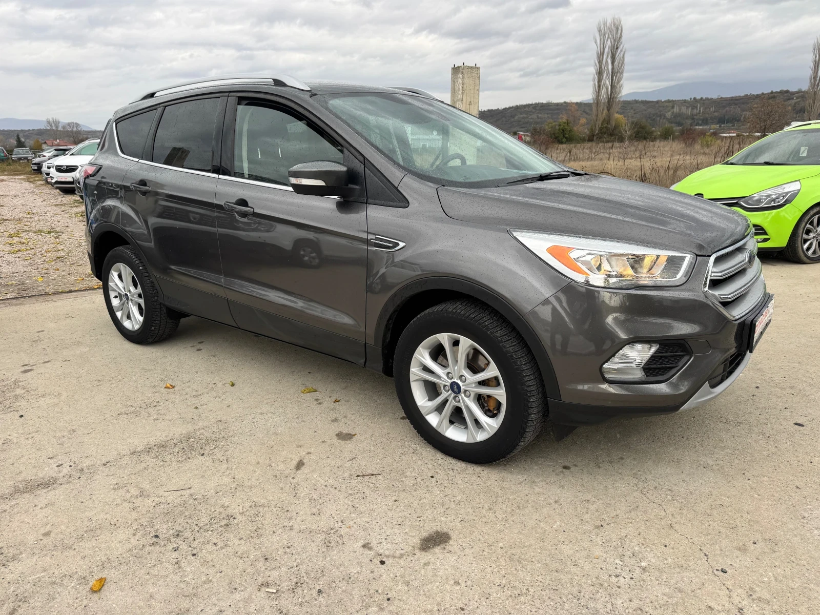 Ford Kuga 2.0 tdci evro 6 automatic 4x4 75000 km - изображение 3