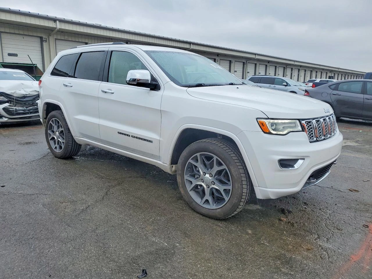 Jeep Grand cherokee OVERLAND* 3.6* V6* 8ZF* ПОДГРЕВ* КАМЕРА* КЕЙЛЕС* L