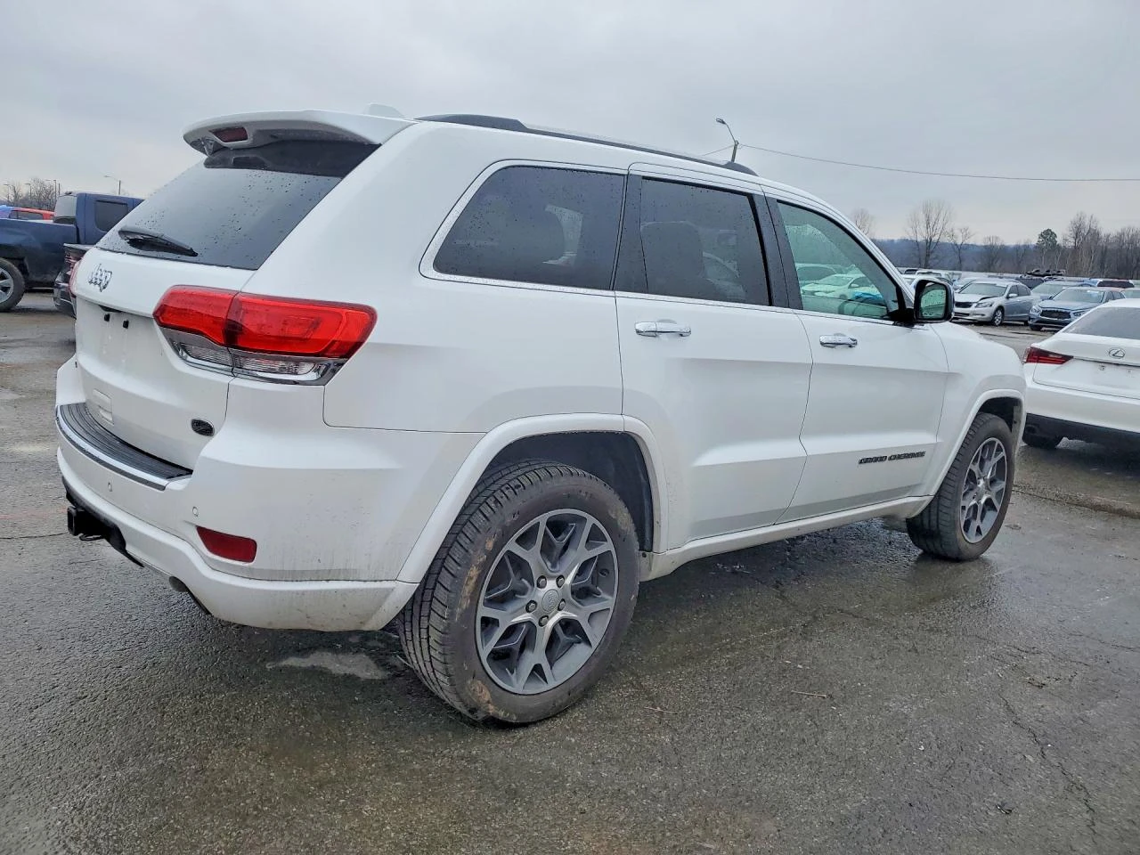 Jeep Grand cherokee OVERLAND* 3.6* V6* 8ZF* ПОДГРЕВ* КАМЕРА* КЕЙЛЕС* L, снимка 2 - Автомобили и джипове - 53966474