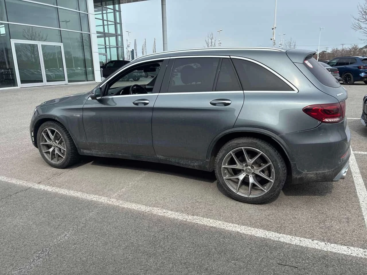 Mercedes-Benz GLC 43 AMG 4MATIC/360/ПАНОРАМА/ПОДГРЕВИ, снимка 3 - Автомобили и джипове - 54457712