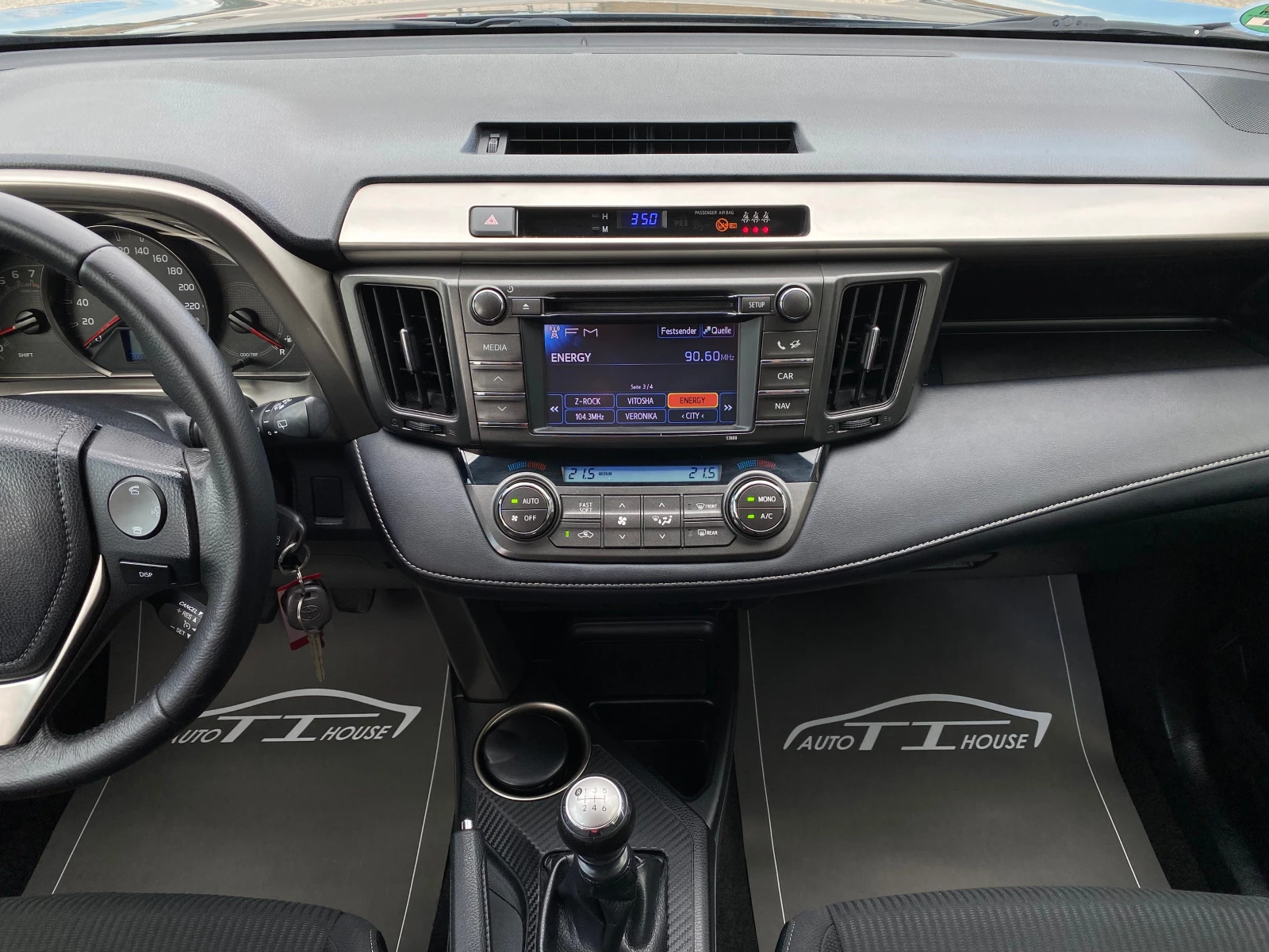 Toyota Rav4 2.0* 4x4* КАТО НОВА!, снимка 12 - Автомобили и джипове - 55197254