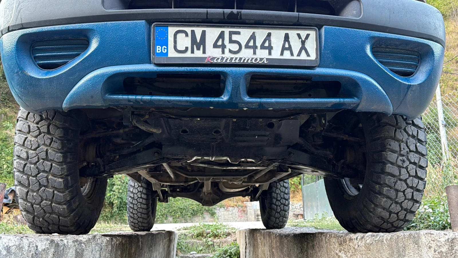 Nissan Terrano 2.7 TDI, снимка 11 - Автомобили и джипове - 55994775