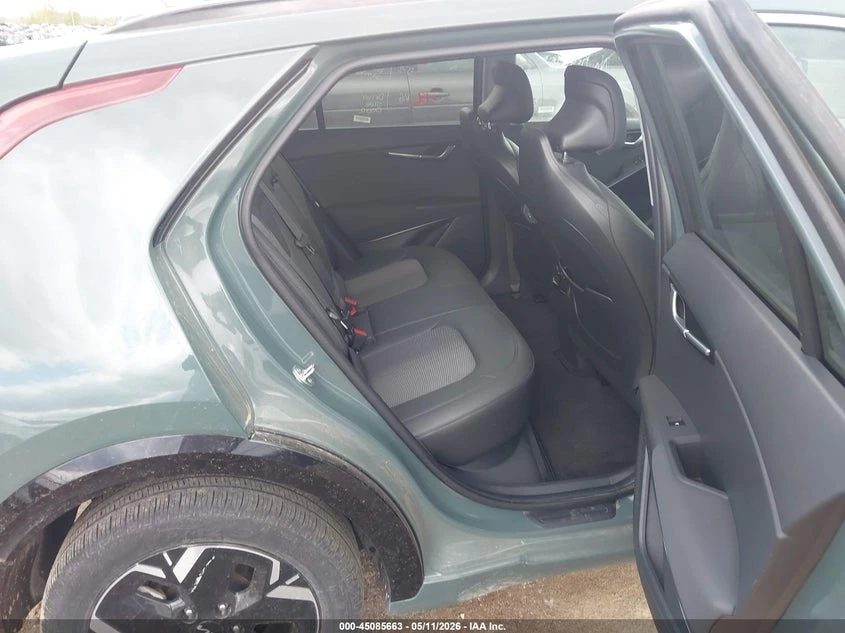 Kia Niro Ev Wind, снимка 8 - Автомобили и джипове - 56521843