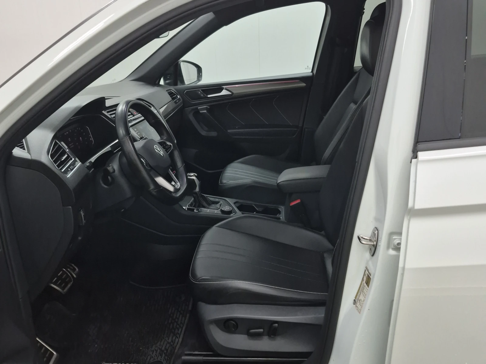 VW Tiguan 4motion Comfortline R-line Black Edition | Mobile.bg � ����������� 9