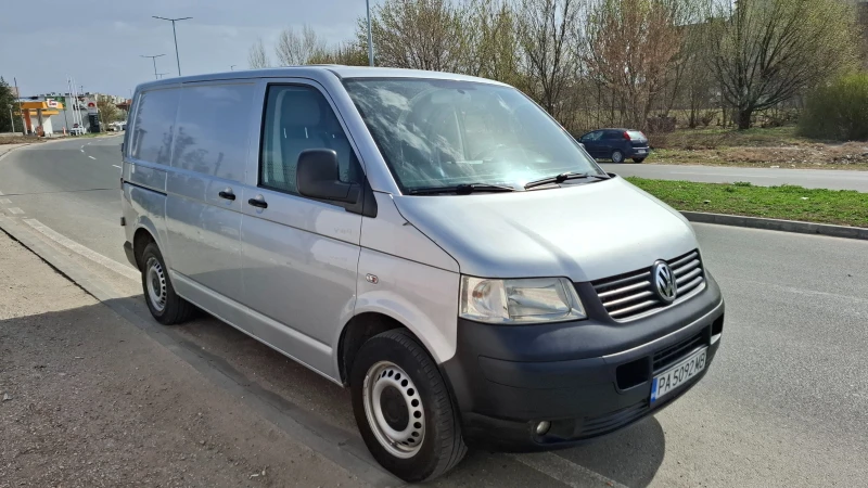 VW Transporter 2.5TDI, снимка 3 - Бусове и автобуси - 49534067