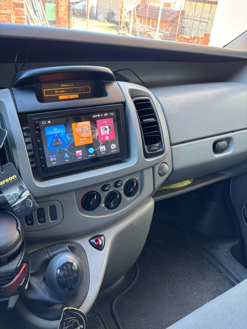 Opel Vivaro Panel van, снимка 3 - Бусове и автобуси - 52928239