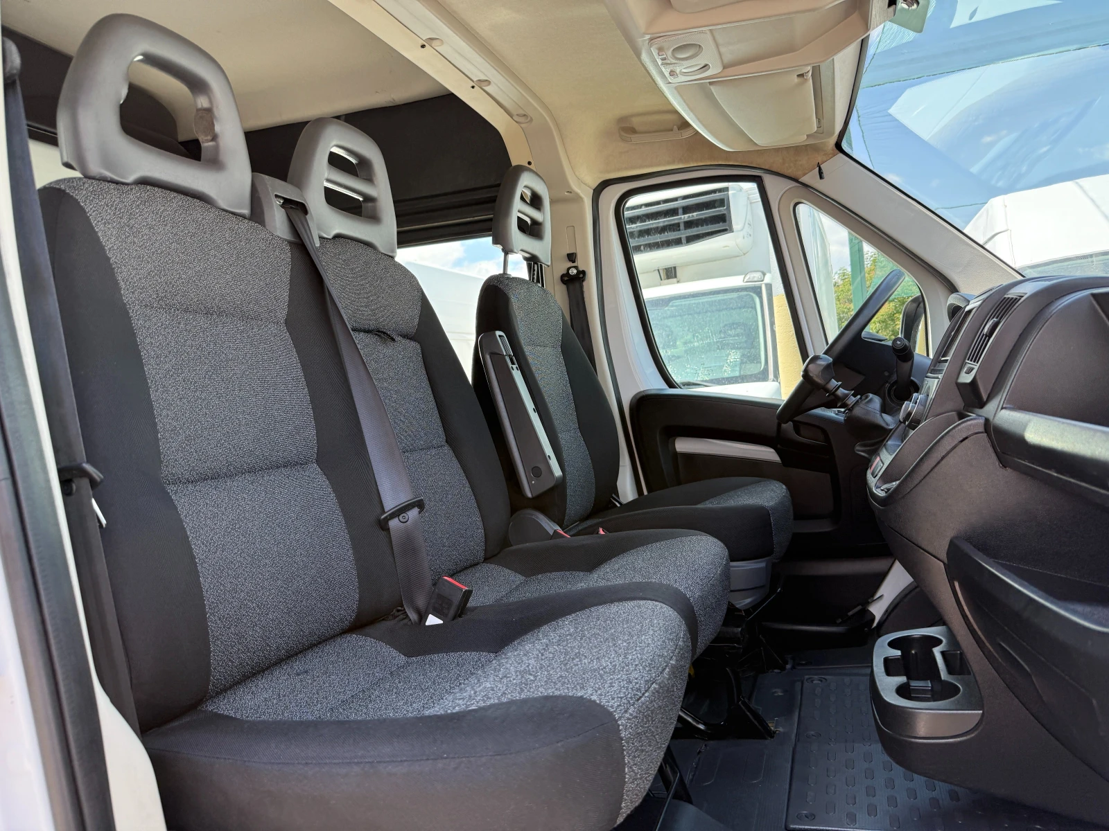 Fiat Ducato 2.3 JTD 180kc (6+ 1) - изображение 8