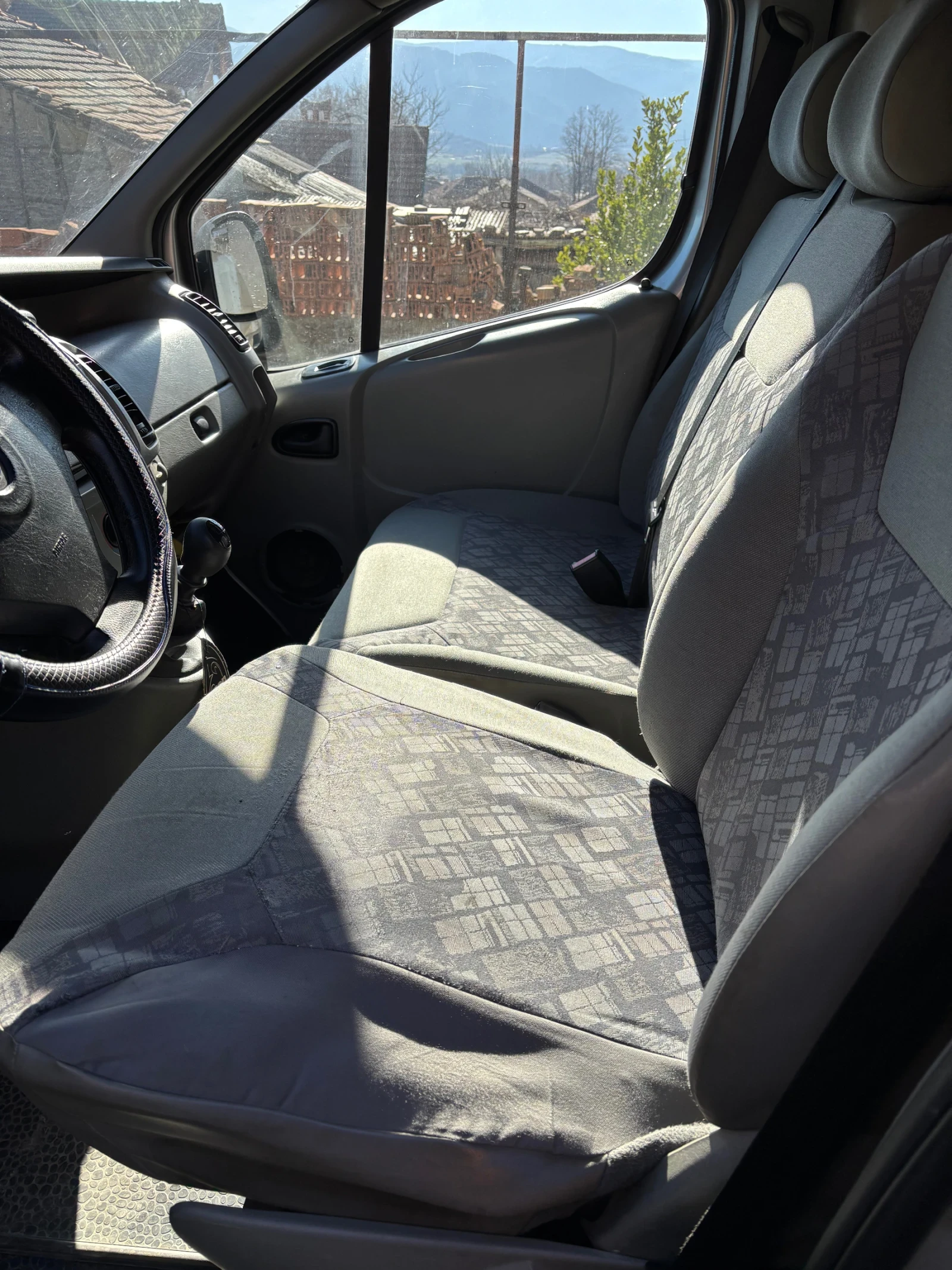 Opel Vivaro Panel van - изображение 6