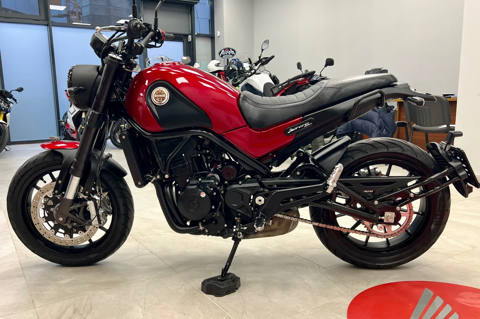 Benelli 500 Leoncino 501 A2 2018 - изображение 9