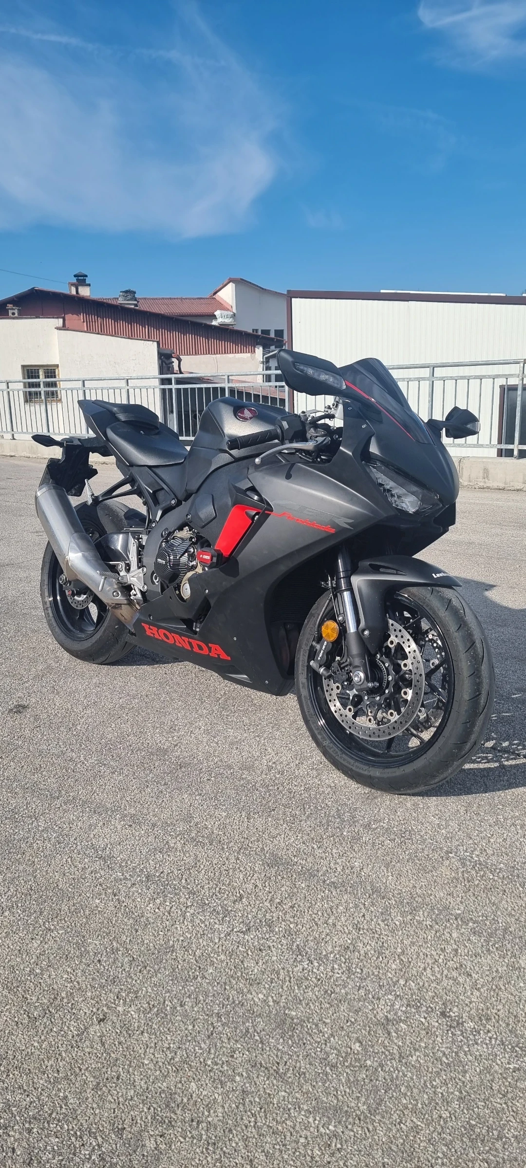 Honda Cbr CBR 1000 RR / RA  - изображение 3