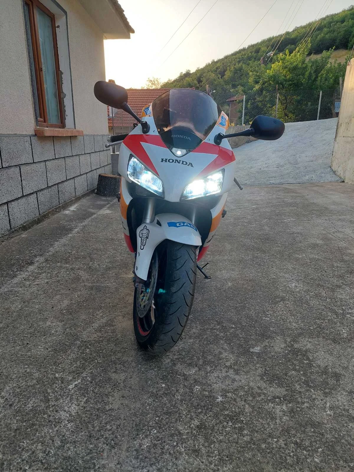 Honda Cbr, снимка 3 - Мотоциклети и мототехника - 54663132
