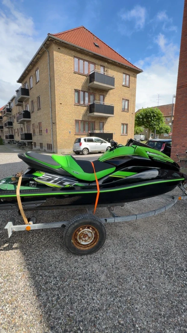 Джет Kawasaki 310R Ultra - изображение 4