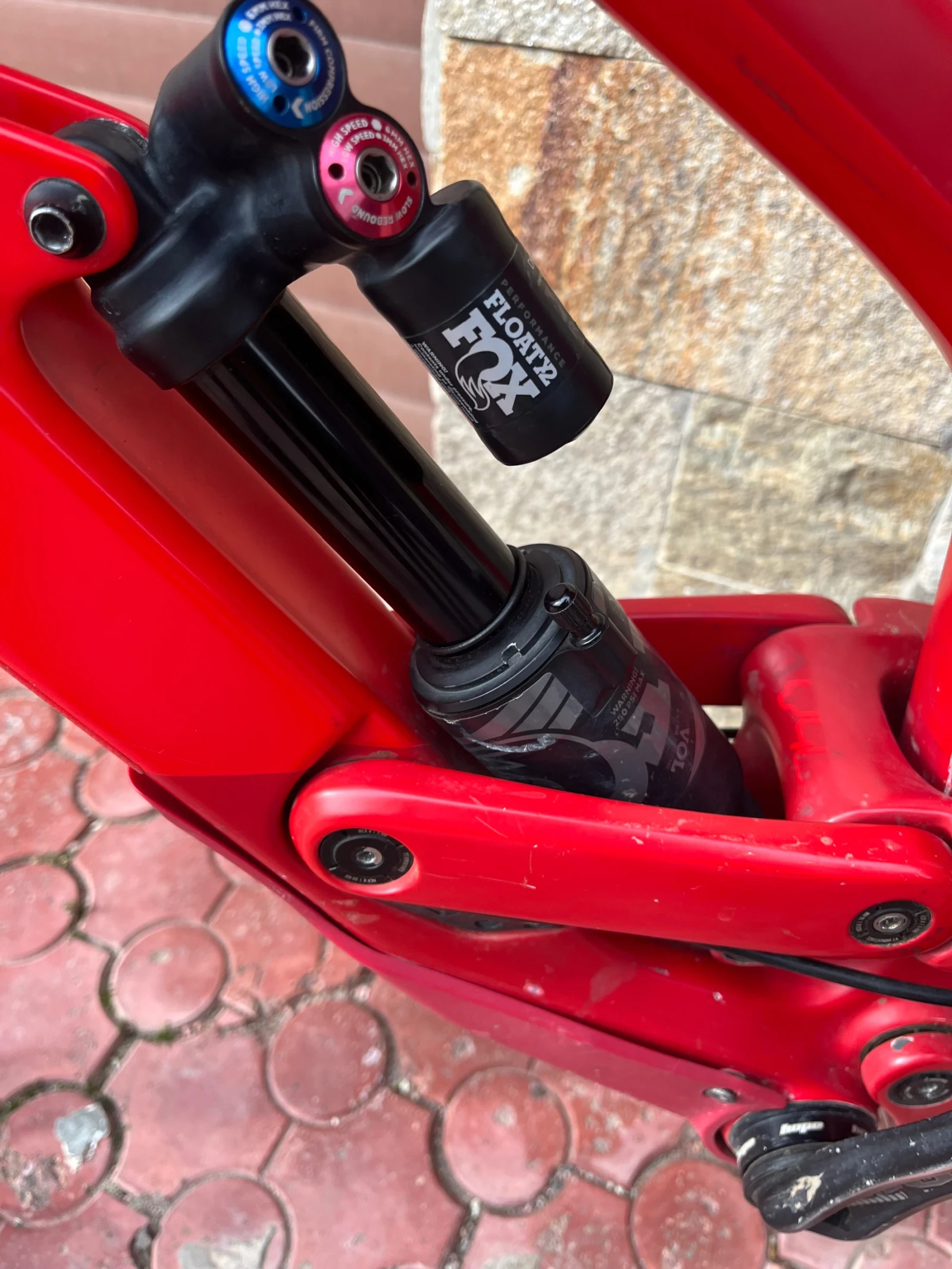 ��������� Yt industries 2019 | Mobile.bg � ����������� 2