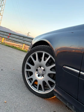 Mercedes-Benz CLK 320 , снимка 3