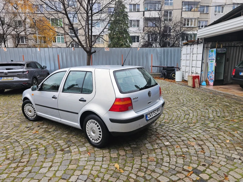 VW Golf, снимка 3 - Автомобили и джипове - 48207124