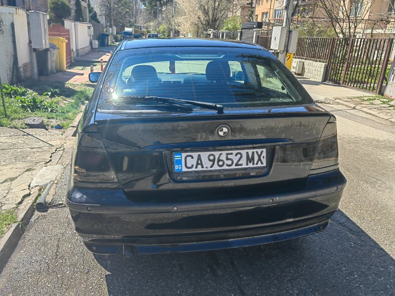 BMW 318 Компакт, снимка 12 - Автомобили и джипове - 47010491