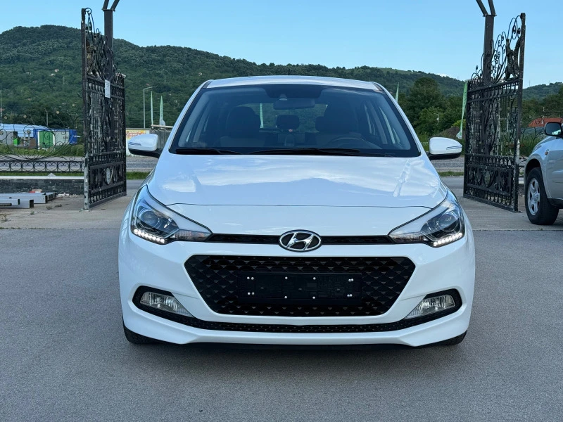 Hyundai I20 1.3i ИТАЛИЯ, снимка 8 - Автомобили и джипове - 45904406