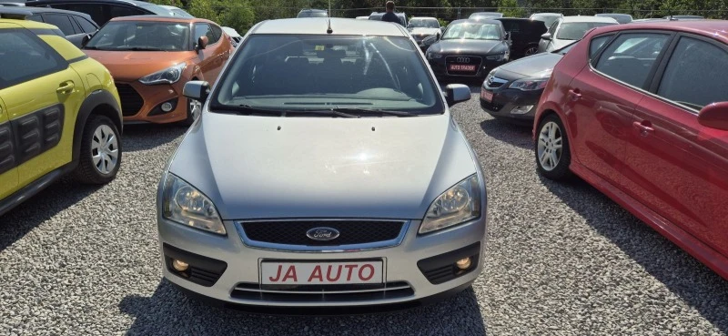 Ford Focus 2.0-145кс.КЛИМА, снимка 2 - Автомобили и джипове - 46366969