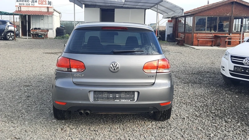 VW Golf 2.0TDI 110кс. Серв.книжка * Подгрев * , снимка 4 - Автомобили и джипове - 48144919