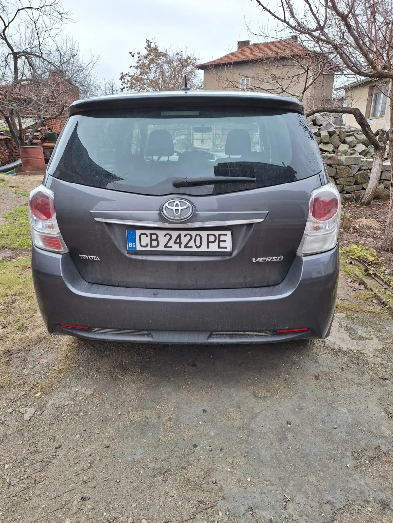 Toyota Verso, снимка 2 - Автомобили и джипове - 48307763