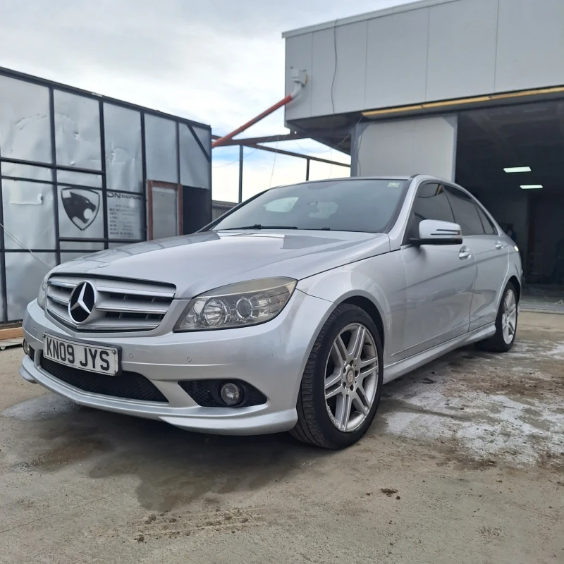 Mercedes-Benz C 220, снимка 1 - Автомобили и джипове - 48538842