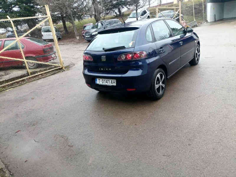 Seat Ibiza 1.6, снимка 2 - Автомобили и джипове - 48657514