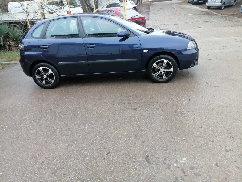 Seat Ibiza 1.6, снимка 3 - Автомобили и джипове - 48657514