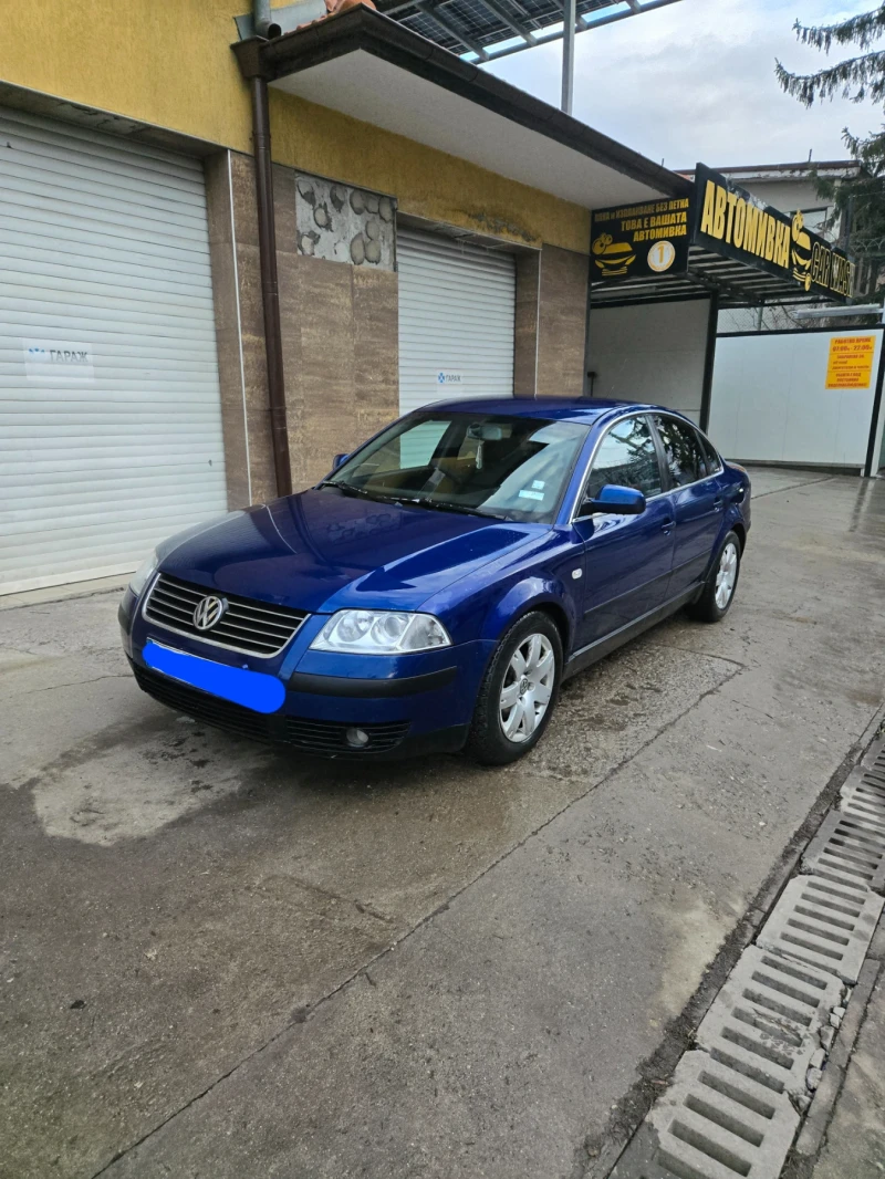 VW Passat, снимка 1 - Автомобили и джипове - 48866933