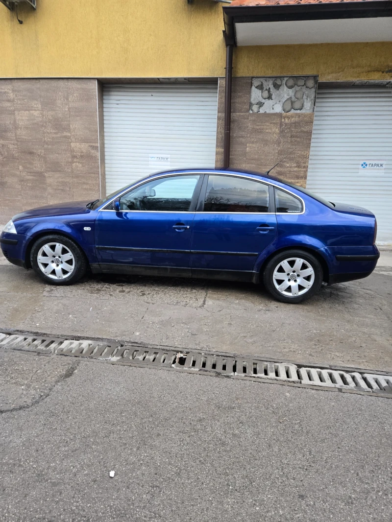 VW Passat, снимка 5 - Автомобили и джипове - 48866933