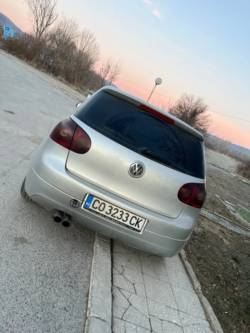 VW Golf, снимка 5 - Автомобили и джипове - 49048019