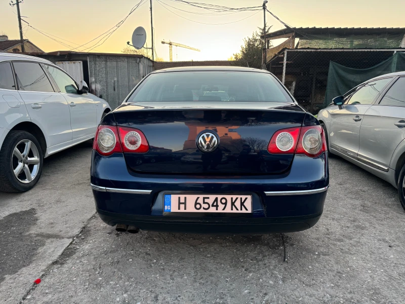 VW Passat 1.9TDI 105HP AVTOMAT HICH LINE KOJA NAVI FUUL 2008, снимка 7 - Автомобили и джипове - 49378915