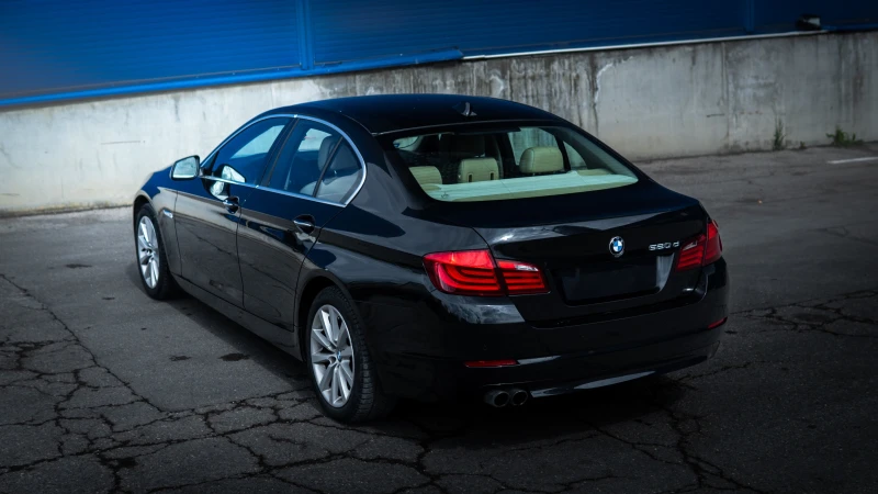BMW 520 Sport / NAVI / AUTOMAT / Xenon, снимка 8 - Автомобили и джипове - 50189028