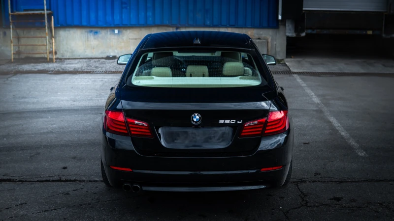 BMW 520 Sport / NAVI / AUTOMAT / Xenon, снимка 6 - Автомобили и джипове - 50189028