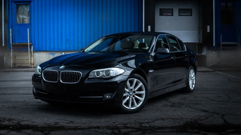 BMW 520 Sport / NAVI / AUTOMAT / Xenon, снимка 2 - Автомобили и джипове - 50189028