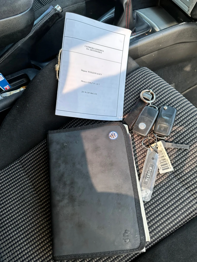 VW Golf GTI 1.8T 6-speed, снимка 12 - Автомобили и джипове - 52555299