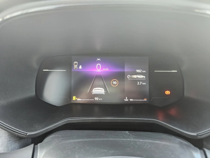 Renault Clio 1.0 TCe 100 LPG, снимка 8 - Автомобили и джипове - 51189765