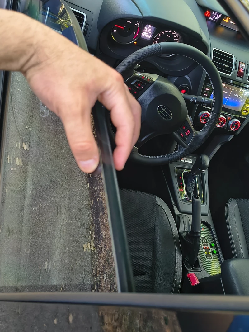 Subaru Forester Брониран , снимка 12 - Автомобили и джипове - 52668928