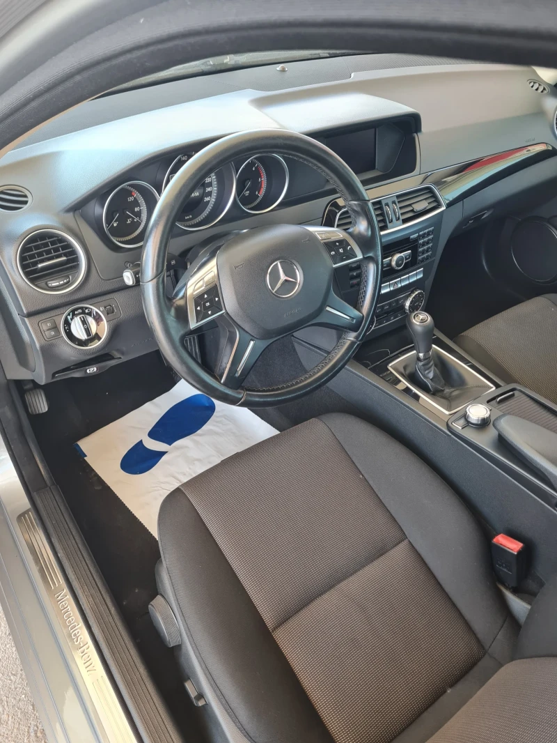 Mercedes-Benz C 180 2.2 CDI , снимка 7 - Автомобили и джипове - 52156894