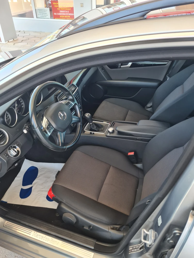 Mercedes-Benz C 180 2.2 CDI , снимка 6 - Автомобили и джипове - 52156894